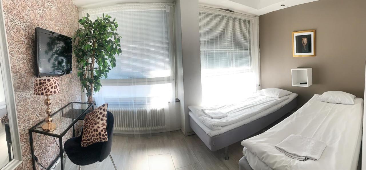 Hotel Harriet Turku Extérieur photo